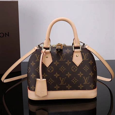 bolsa pequena louis vuitton|bolsas louis vuitton usadas originais.